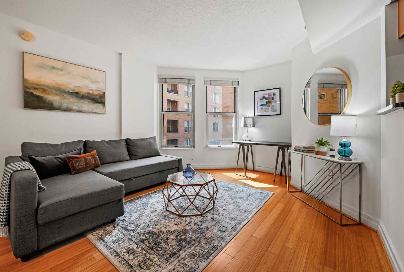 915 E St NW, District Of Columbia 20004, 1 Bedroom Bedrooms, ,1 BathroomBathrooms,Apartment,Active Listings,The Artisan,E St,1012